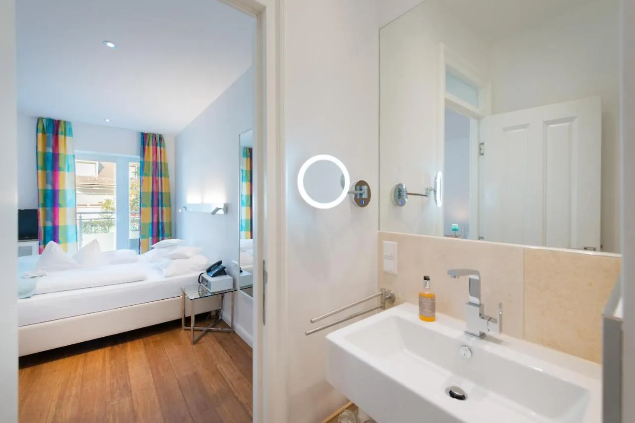35Qm Deluxe Apartment Suites Im Stil Design Hotel Vosteen Naehe Der Kaiserburg Nürnberg Tyskland